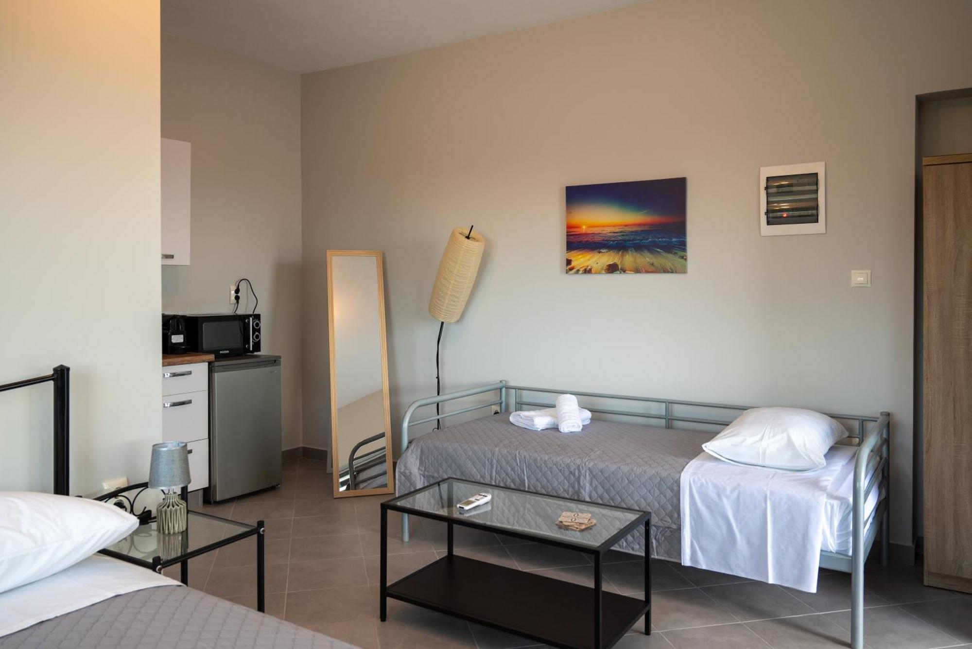 Airport Palmtree Apartments - 15Min From Airport 阿特米达 外观 照片