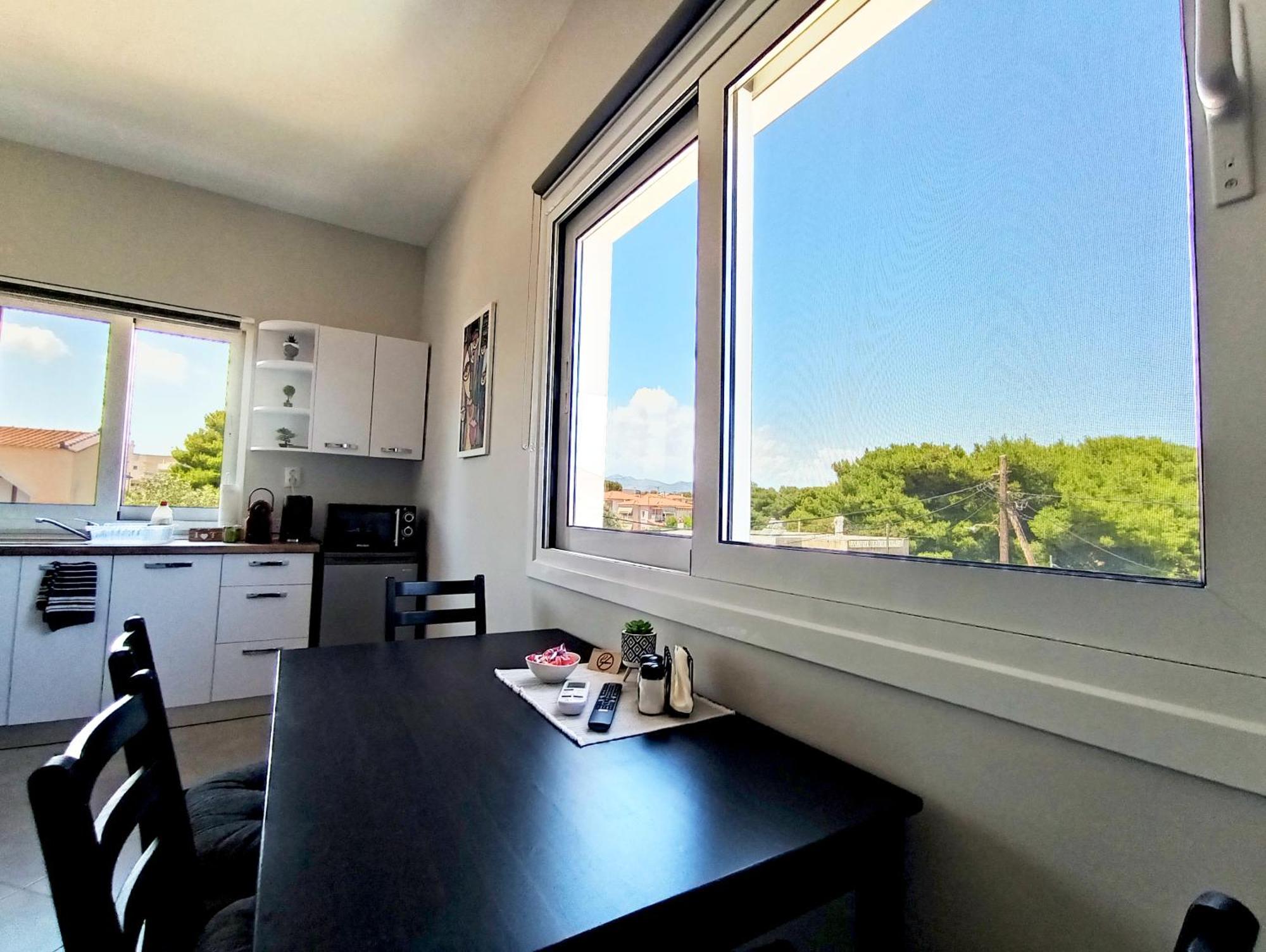 Airport Palmtree Apartments - 15Min From Airport 阿特米达 外观 照片