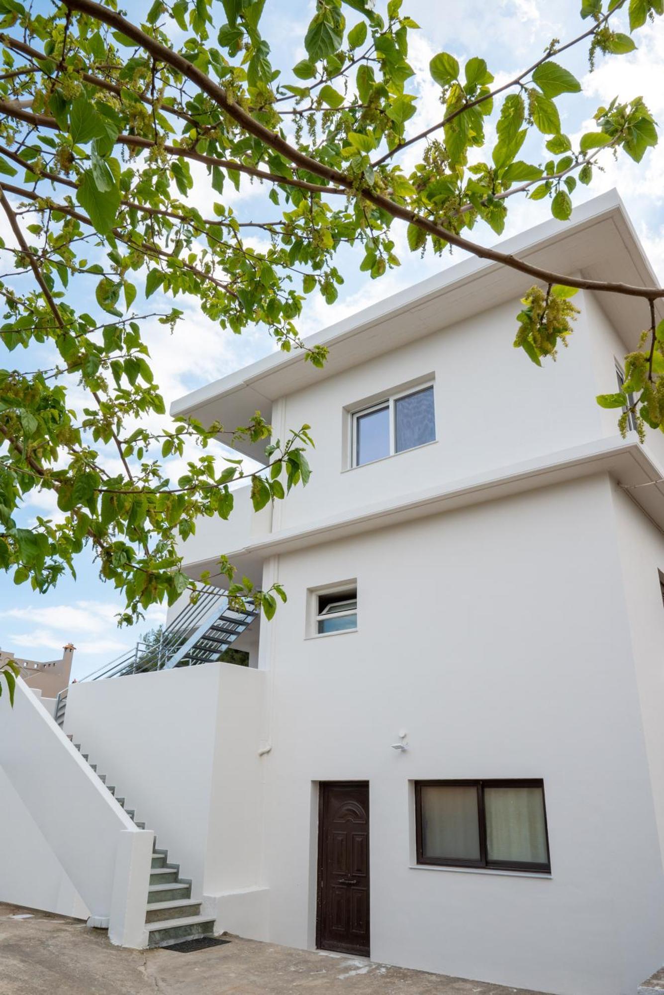 Airport Palmtree Apartments - 15Min From Airport 阿特米达 外观 照片